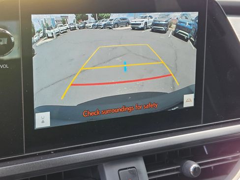 Used 2024 Lexus UX 250h F Sport FWD image 15