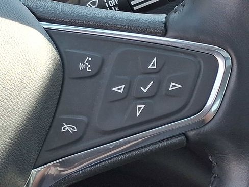 Used 2021 Chevrolet Malibu Premier image 24