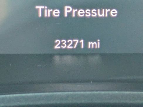 Used 2023 Dodge Challenger R/T w/ Blacktop Package image 21