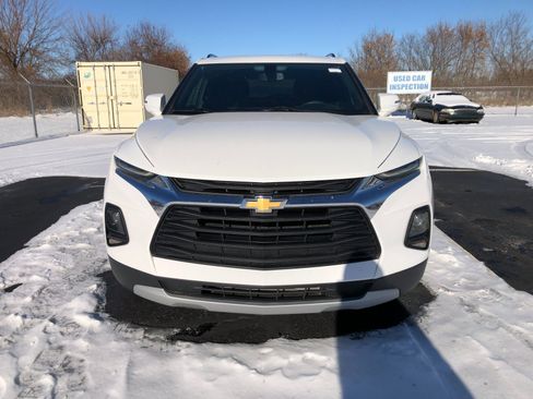 Used 2021 Chevrolet Blazer LT image 2