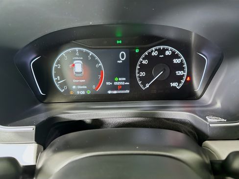 Used 2025 Honda Pilot EX-L image 19