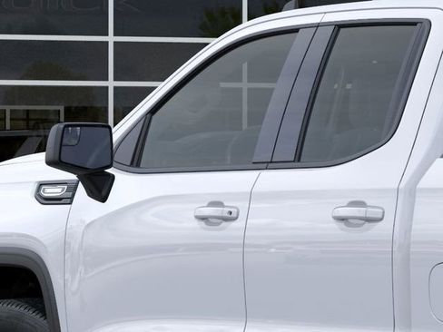 New 2026 GMC Sierra 1500 Elevation image 12