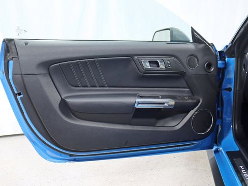 Used 2022 Ford Mustang Premium w/ 2.3L High Performance Package RWD image 31