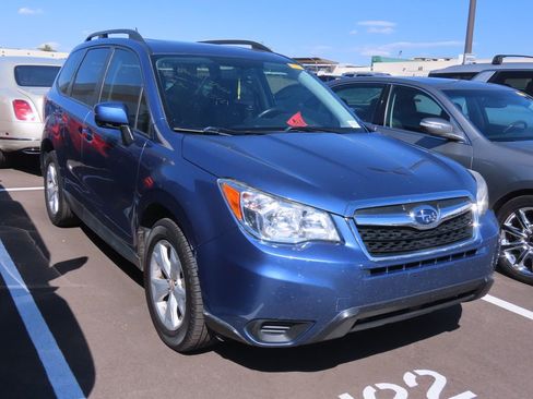 Used 2015 Subaru Forester 2.5i Premium w/ Popular Package #2 image 2