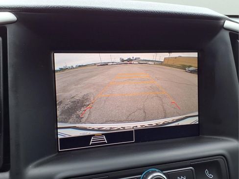 Used 2024 GMC Terrain SLE FWD image 11