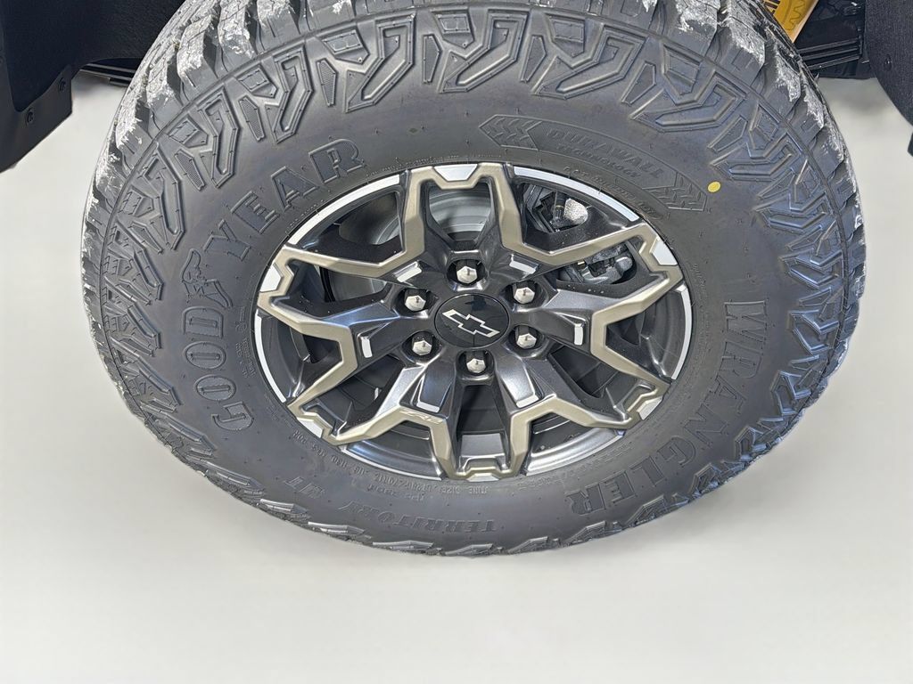 New 2026 Chevrolet Colorado ZR2 AWD/4WD image 22