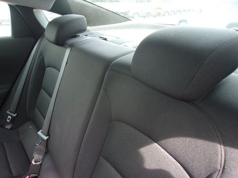 Used 2023 Chevrolet Malibu LS w/ Driver Confidence Package FWD image 16