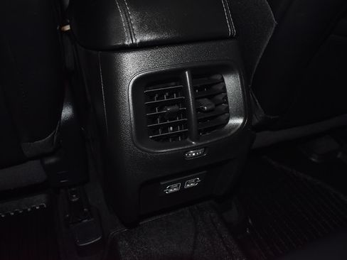 Used 2021 Jeep Cherokee Latitude Lux AWD/4WD image 25