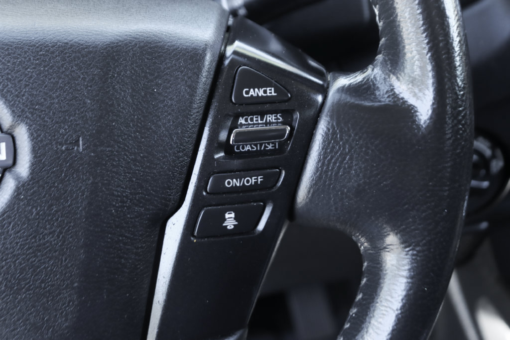 Used 2022 Nissan Frontier SV AWD/4WD image 23