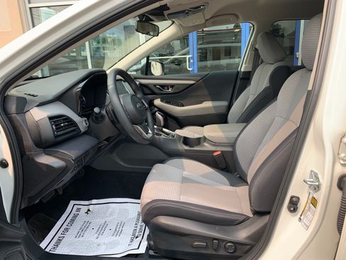 Used 2023 Subaru Outback Premium AWD/4WD image 12