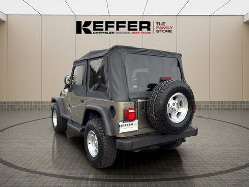 Used 2003 Jeep Wrangler Sport image 3