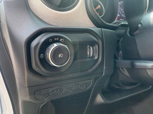 Used 2026 Jeep Wrangler Sport AWD/4WD image 29