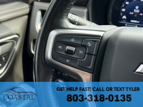 Used 2022 Chevrolet Suburban LT AWD/4WD image 36