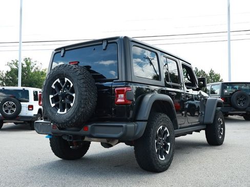 Used 2024 Jeep Wrangler Unlimited Rubicon 4xe AWD/4WD image 4