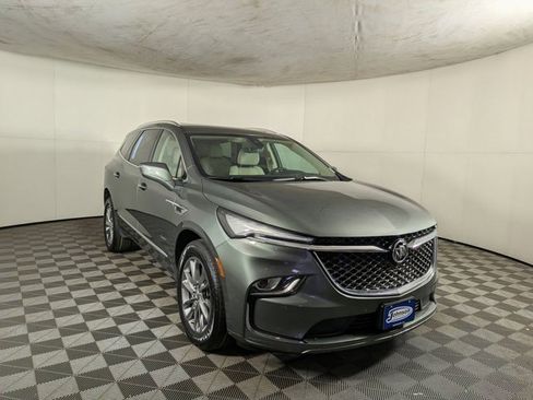 Certified 2023 Buick Enclave Avenir image 8