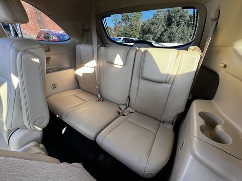 Used 2018 Toyota Highlander Limited image 17