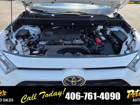 Used 2021 Toyota RAV4 XLE image 21