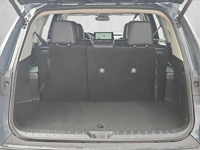 Used 2025 Toyota Grand Highlander AWD image 6