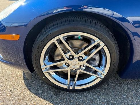 Used 2007 Chevrolet Corvette Coupe RWD image 11