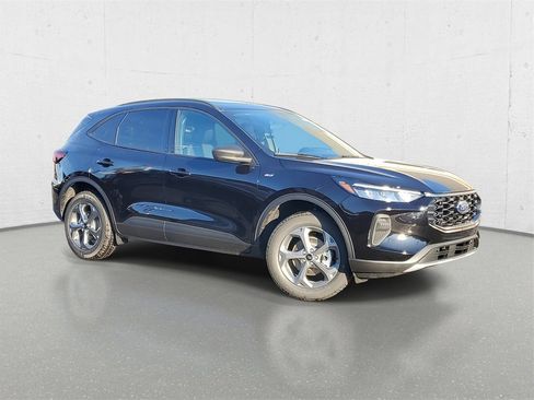 New 2026 Ford Escape ST-Line w/ Tech Pack #1 image 2