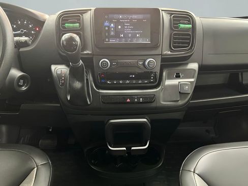 Used 2023 RAM ProMaster 2500 image 17