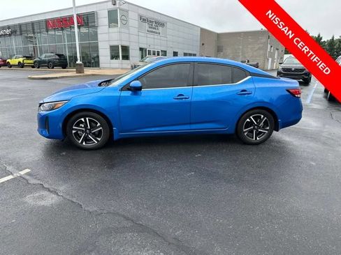 Used 2025 Nissan Sentra SV w/ All-Weather Package FWD image 5