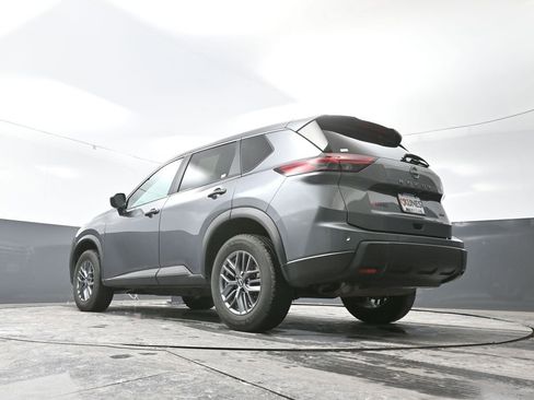 Used 2024 Nissan Rogue S image 54