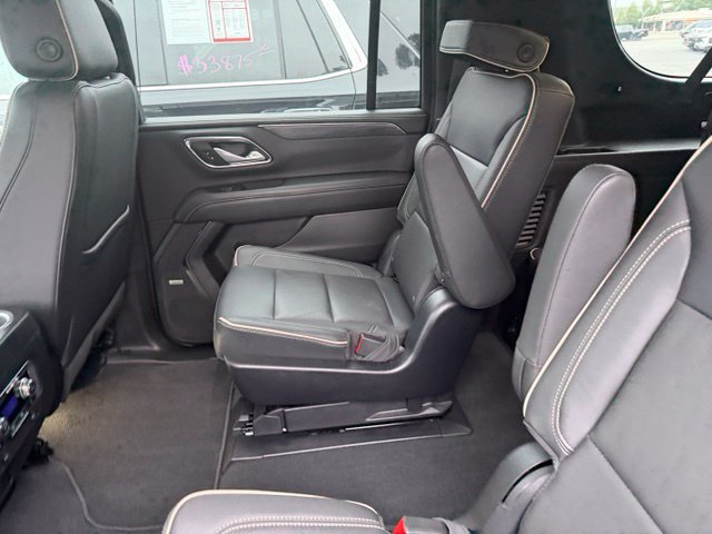 Used 2022 GMC Yukon XL SLT w/ SLT Luxury Package AWD/4WD image 14