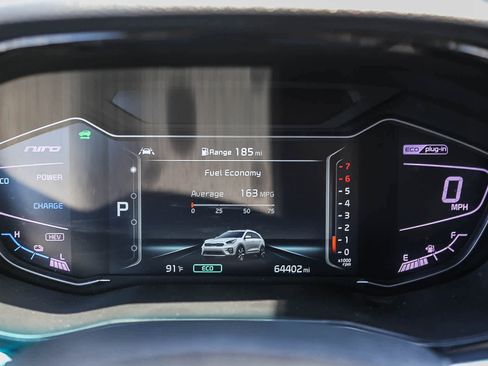 Used 2022 Kia Niro EX image 21
