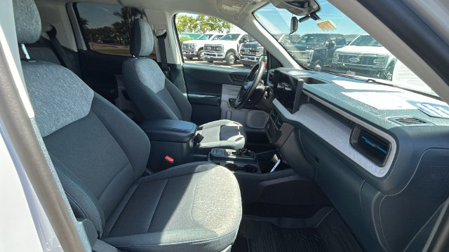 Certified 2025 Ford Maverick XLT FWD image 11