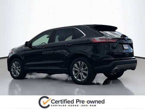 Used 2024 Ford Edge Titanium image 13