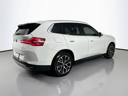 Used 2026 BMW X3 xDrive30i w/ Convenience Package AWD/4WD image 5