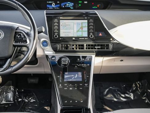 Used 2020 Toyota Mirai image 14
