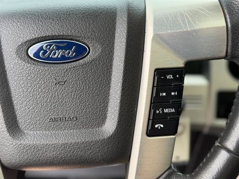 Used 2013 Ford F150 Platinum AWD/4WD image 40