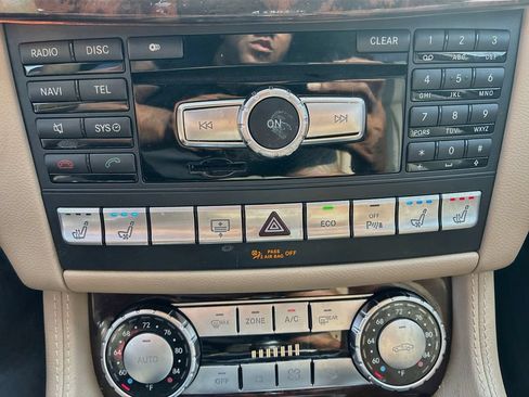 Used 2014 Mercedes-Benz CLS 550 4MATIC image 20