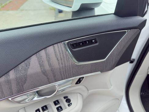 Certified 2023 Volvo XC90 T8 Plus w/ Protection Package image 19