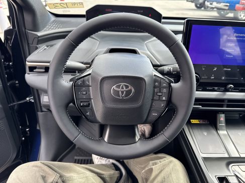 Used 2026 Toyota bZ AWD/4WD image 19