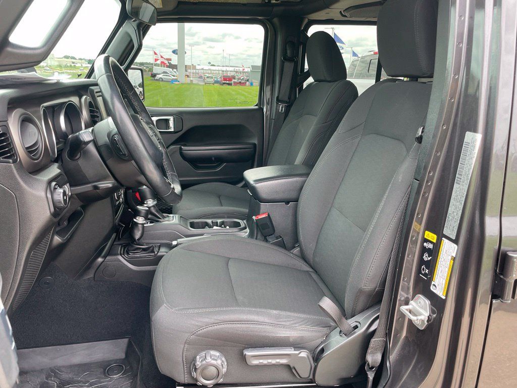 Used 2020 Jeep Wrangler Unlimited Sport AWD/4WD image 7