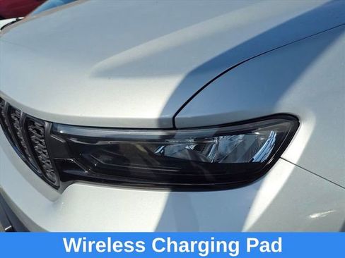 Used 2024 Jeep Grand Cherokee L Laredo image 30