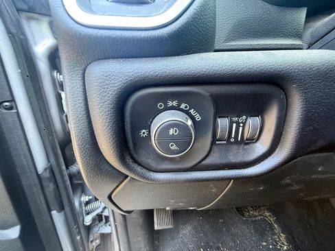 Used 2021 RAM 2500 Laramie AWD/4WD image 19