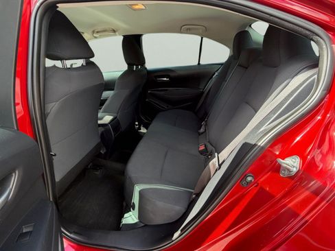 Used 2020 Toyota Corolla LE FWD image 11