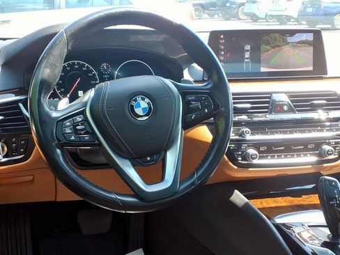 Used 2019 BMW 540i xDrive w/ Executive Package AWD/4WD image 12
