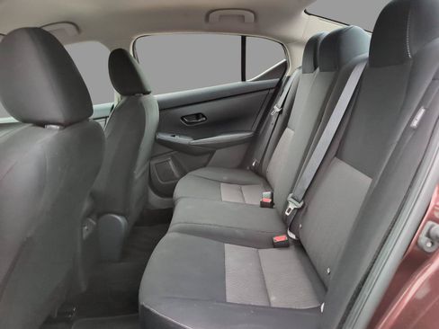 Used 2024 Nissan Sentra SV FWD image 32