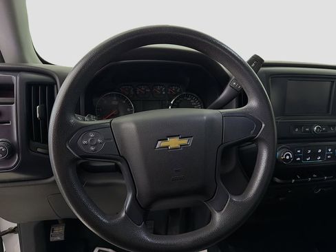 Used 2018 Chevrolet Silverado 1500 W/T w/ Trailering Package image 14