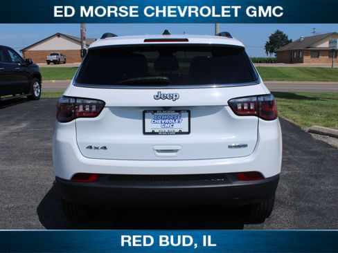 Used 2024 Jeep Compass Latitude AWD/4WD image 18