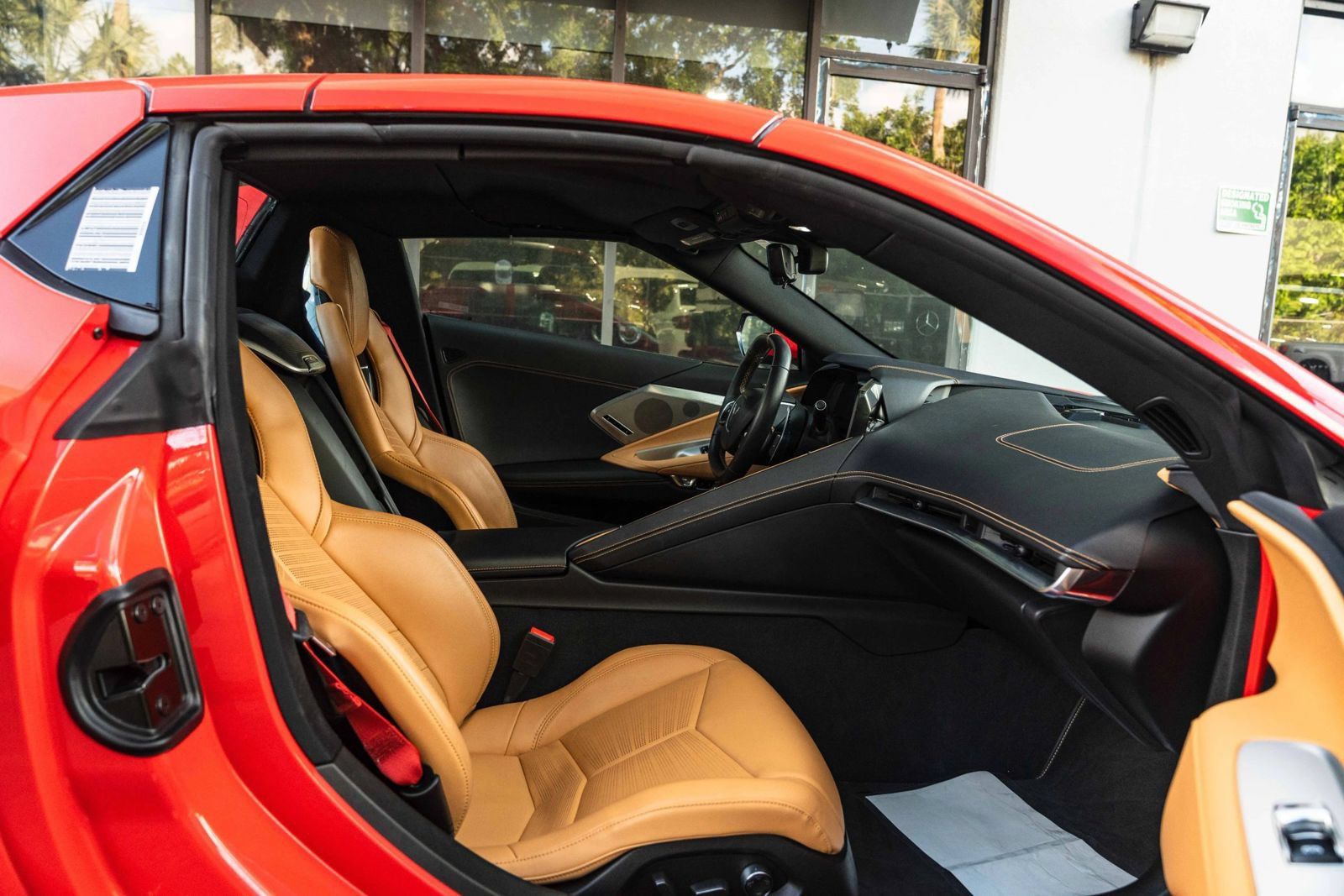 Used 2021 Chevrolet Corvette Stingray Preferred Conv w/ Z51 Performance Package RWD image 29