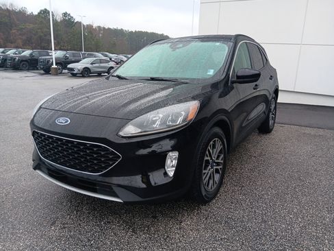 Used 2020 Ford Escape SEL image 1