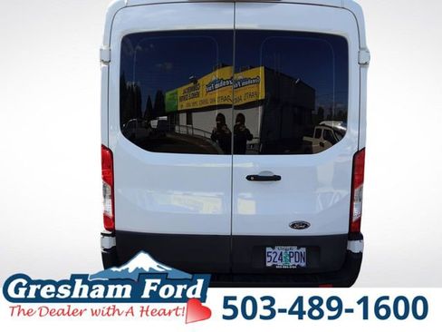 Used 2023 Ford Transit 350 XLT RWD image 8