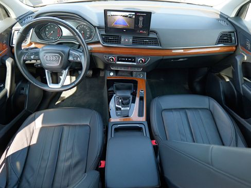 Certified 2022 Audi Q5 2.0T Premium w/ Convenience Package image 29