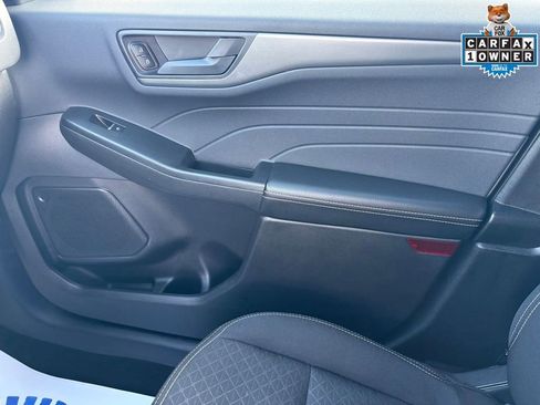 Used 2025 Ford Escape Active image 25